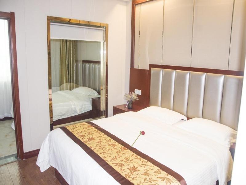 Greentree Inn Jiangsu Wuxi Jiangyin City Qingyang Town Fuqian Road Express Hotel Экстерьер фото